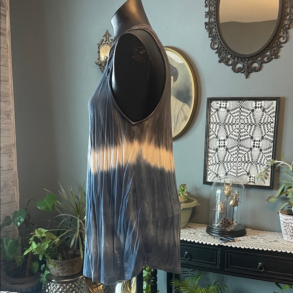 American Eagle Outfitters Navy Tie-Dye Tank Top - Picture 4 of 6